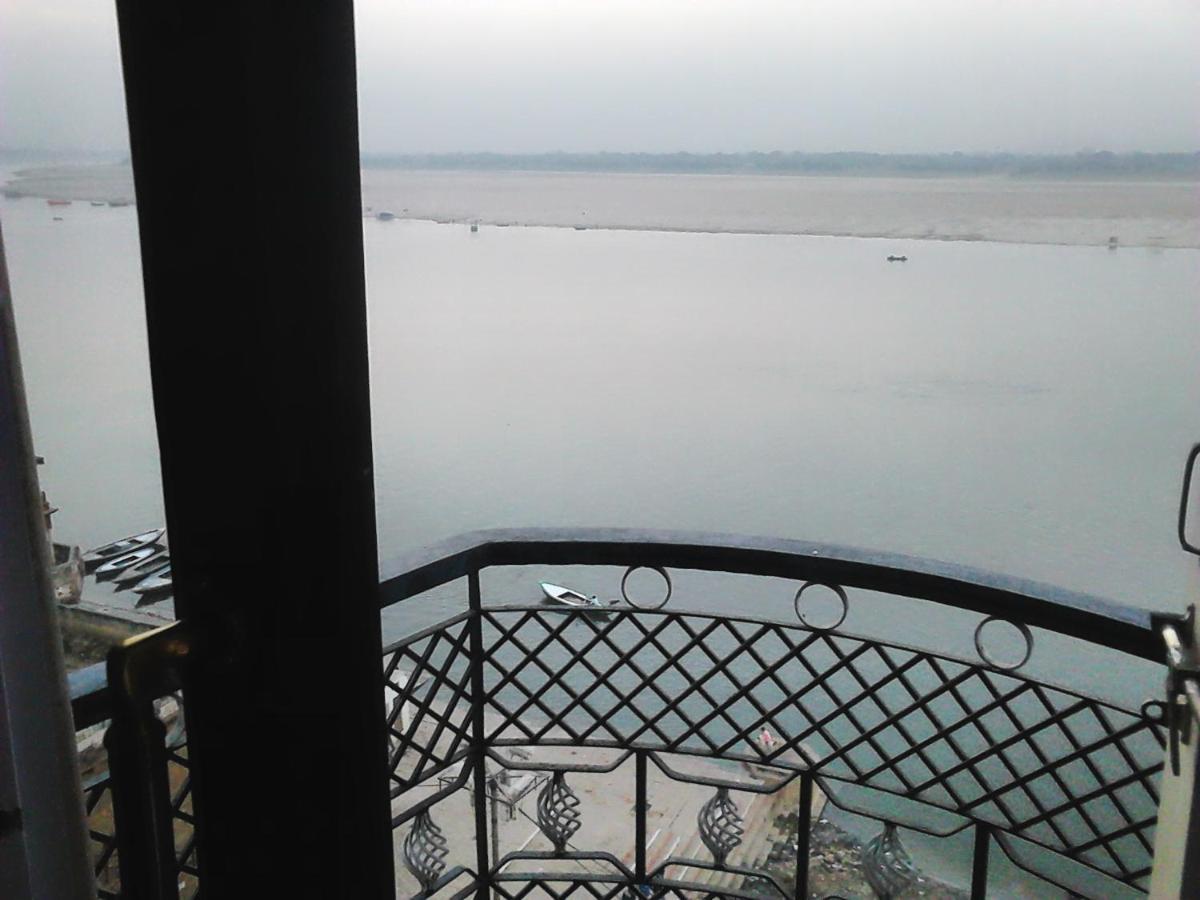 Leela Guest House Варанаси Экстерьер фото